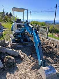 Miniescavatore 18 q.li Messersì (1400h)