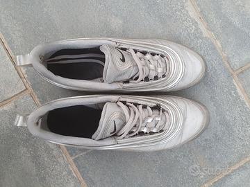 Cerco scarpe nike outlet silver