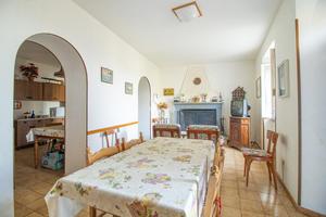 4 LOCALI A COTTANELLO