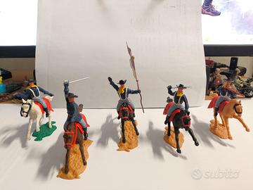 Lotto 5 Soldatini a Cavallo 7° Cavalleria Timpo To