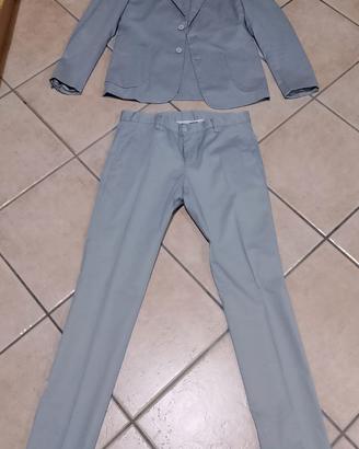 Vestito elegante uomo