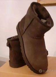 Ugg mini nuove originali