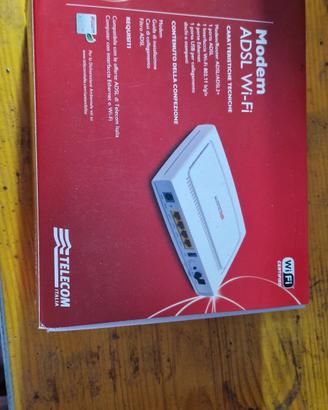 modem ADSL perfetto. mai usato