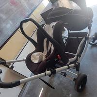 Passeggino gemellare modello "Zoom" .
