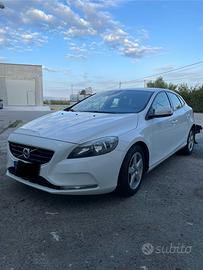Volvo v40 D3 1.6- 115cv