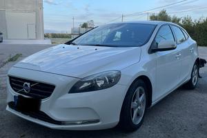 Volvo v40 D3 1.6- 115cv