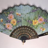 Ventaglio pieghevole in stile spagnolo