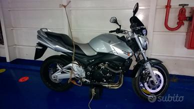 Suzuki GSR 600
