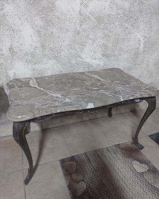 Tavolino in marmo