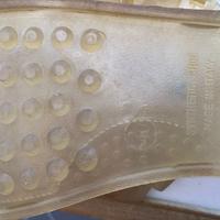 scarpe da spiaggia in gomma