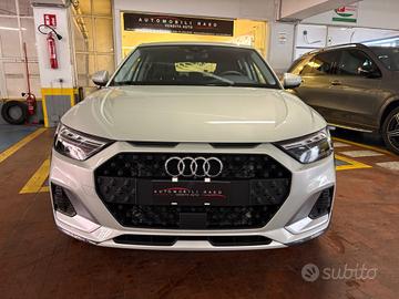 Audi A1 allstreet 35 TFSI S tronic Identity Contra