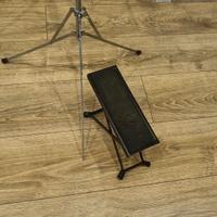 Leggio spartiti e poggia piedi chitarra 