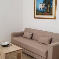 INDIPENDENTE NEI PRESSI DEL CORSO SEI APRILE
