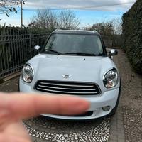 Minicooper countryman bianca
