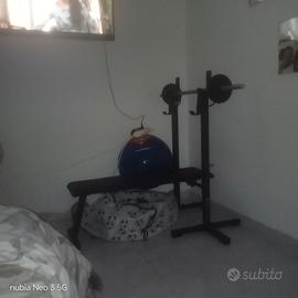 panca con pesi