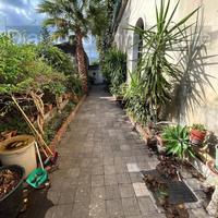 Casa semindipendente con cortile e garage a Giarre