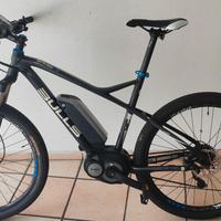 bici elettrica con motore bosch 
