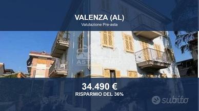 Immobile in asta di 70 m² a Valenza