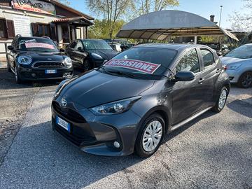 Toyota Yaris 1.5 Hybrid 5 porte Business
