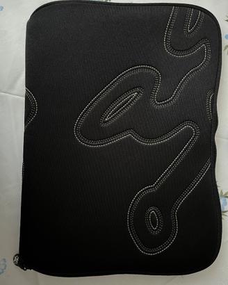 Custodia notebook Crumpler 13-14"