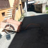 carretto in legno da giadino