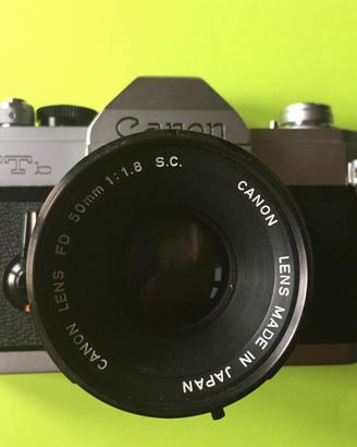 Macchina Canon FTB QL e Obiettivo 28 mm 2,8