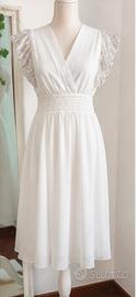 Abito bianco elegante con paillettes