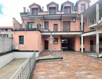 2 LOCALI A MUGGIÒ