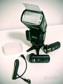 Flash Neewer NW-562 Speedlite E-TTL+ Trigger FC-16
