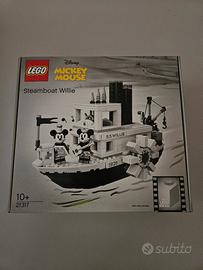 lego 21317 Steamboat Willie #025