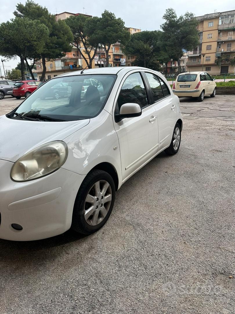 Nissan Micra 2011 photo 2