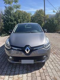 RENAULT Clio 1.2 75CV 5 porte Live