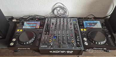 Set da DJ 2×Pioneer Xdj-700 + 2xAdam Audio A3X
