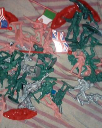 Set soldatini in plastica