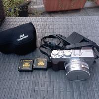 Panasonic Lumix LX100 perfetta – pari al nuovo 