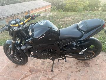 Yamaha FZ1