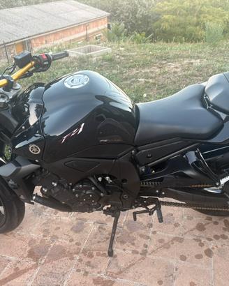 Yamaha FZ1