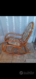 sedia dondolo rattan ritappezzata, solida integra