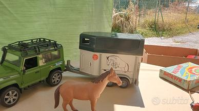  modellino jeep più rimorchio 