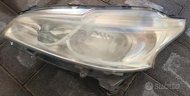 per Peugeot 208 faro sx più tre coppette da 15 