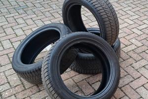 Pneumatici Pirelli Sottozero 215/50 r17