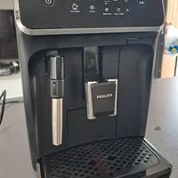 Macchina caffè Philips Series 2200