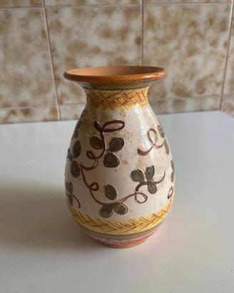 Vaso dipinto a mano