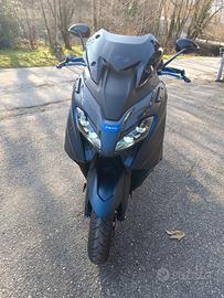 I SCOOTER TMAX 560