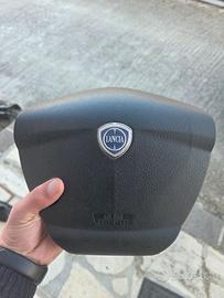 Parti auto Lancia Y