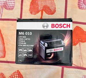 Batteria bosch M6 010