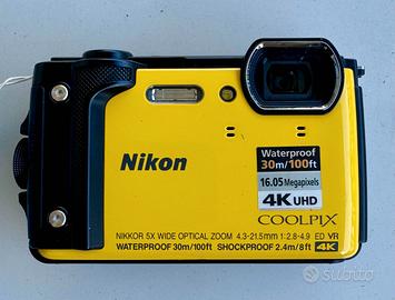 Fotocamera Subacquea NIKON W 300