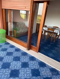 POMEZIA BILOCALE ARREDATO Con TERRAZZO PRIVATO