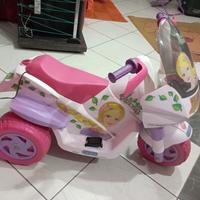 moto elettrica peg-perego per bambini