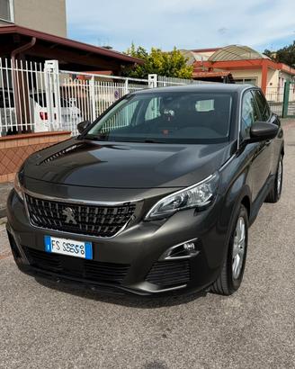 PEUGEOT 3008 EAT8 S&S DIESEL